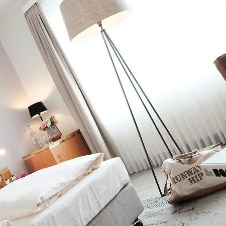 מלון Zur Post ויהל