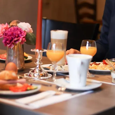 Hotel Zur Post 4*