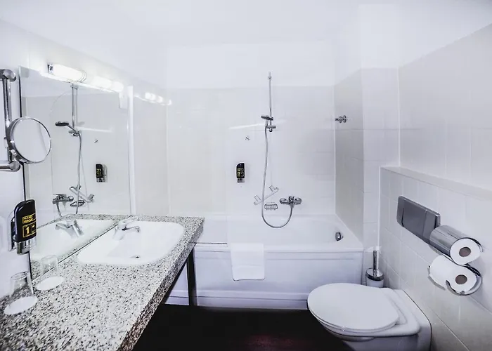 泽泊斯特酒店 酒店